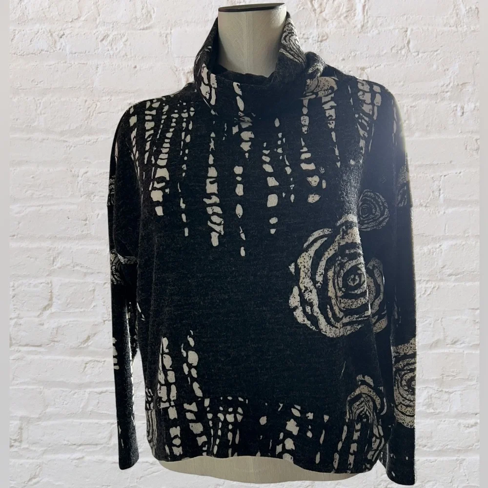 Black and White Rose Scatter Pattern Cowl Sweater by Clara Sunwoo - Picture 3 of 10